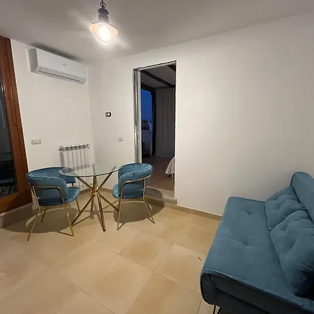 Dormire A Polignano شقة